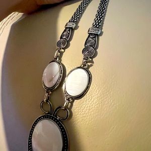 Necklace white stone